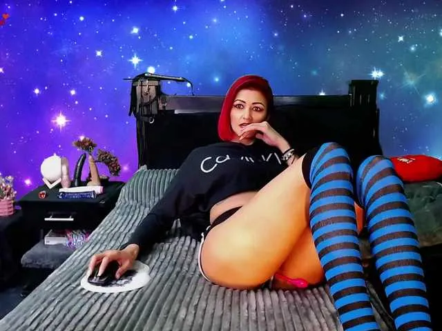 Live sex webcam photo for Hanna-Luna #272555053