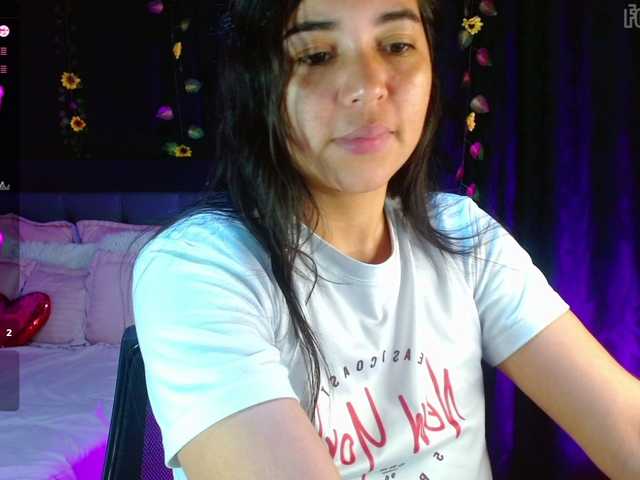 Live sex webcam photo for HannaAGT #292272154