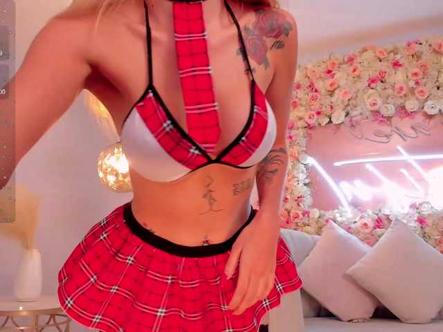 Live sex webcam photo for HannaConnor #277840890