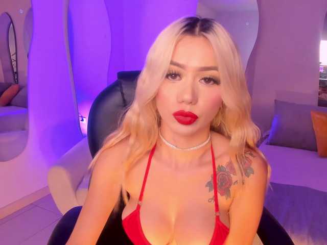 Live sex webcam photo for HannaConnor #277847640