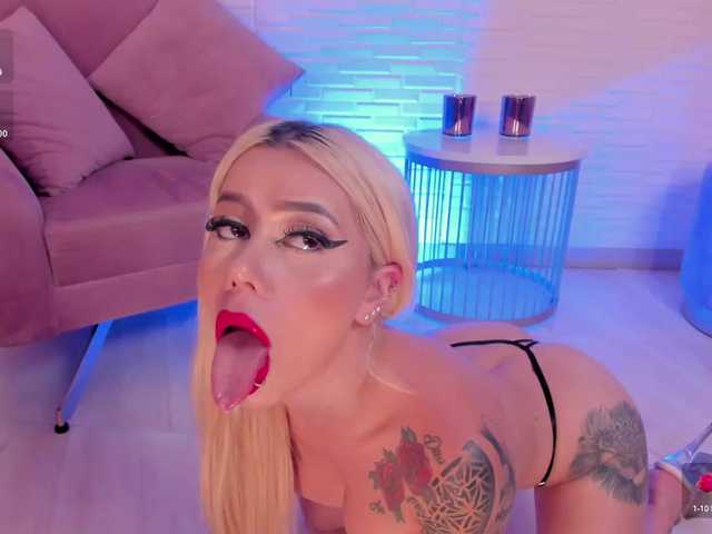 Live sex webcam photo for HannaConnor #290817730