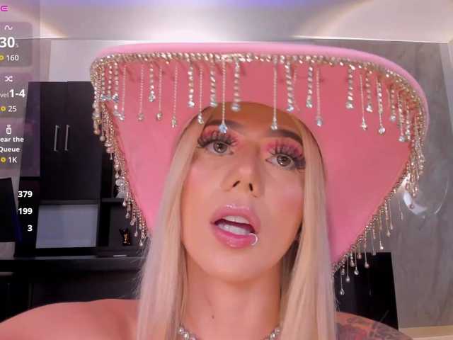 Live sex webcam photo for HannaConnor #292224995