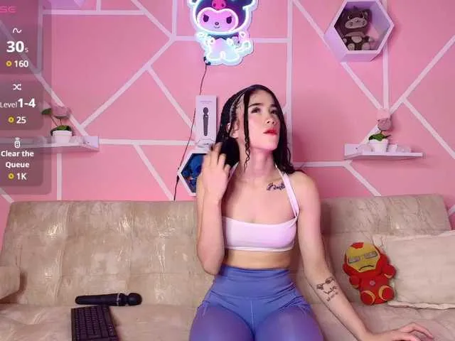 Live sex webcam photo for HannaLee #290724449