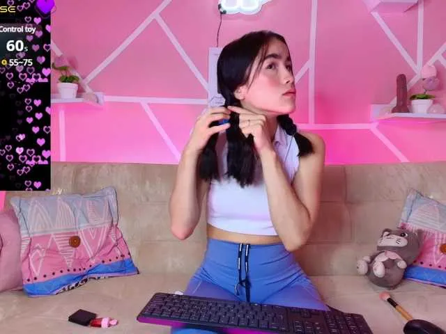 Live sex webcam photo for HannaLee #291265502