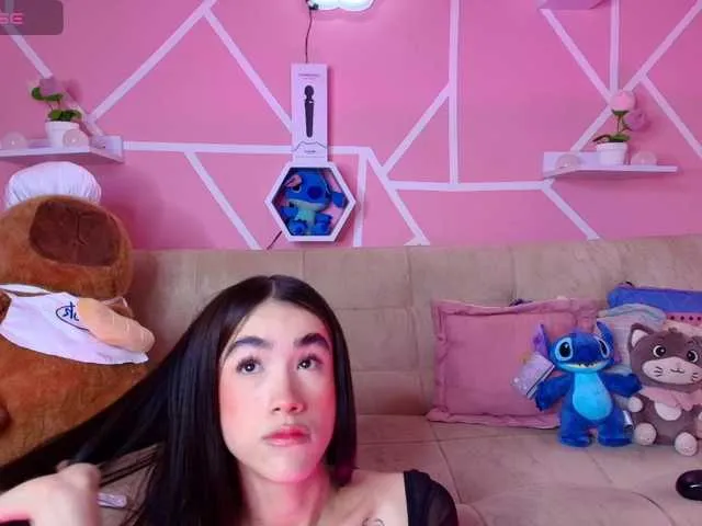 Live sex webcam photo for HannaLee #291724750