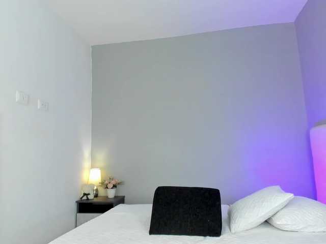 Live sex webcam photo for HannaMartinezz #290758626