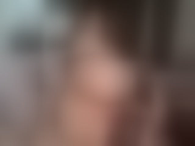 Live sex webcam photo for HannaMo #294054432
