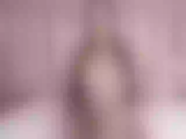 Live sex webcam photo for HannaParcker #288617024