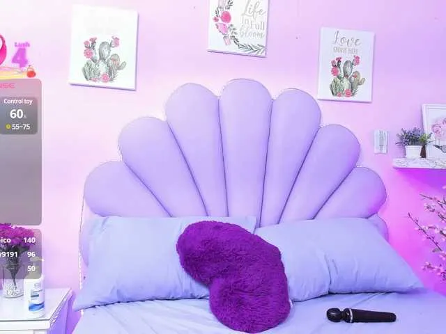 Live sex webcam photo for HannaPretthy #291441097