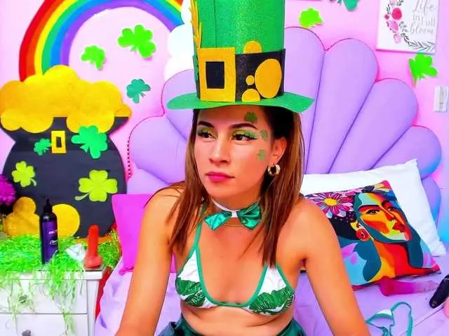 Live sex webcam photo for HannaPretthy #293209131