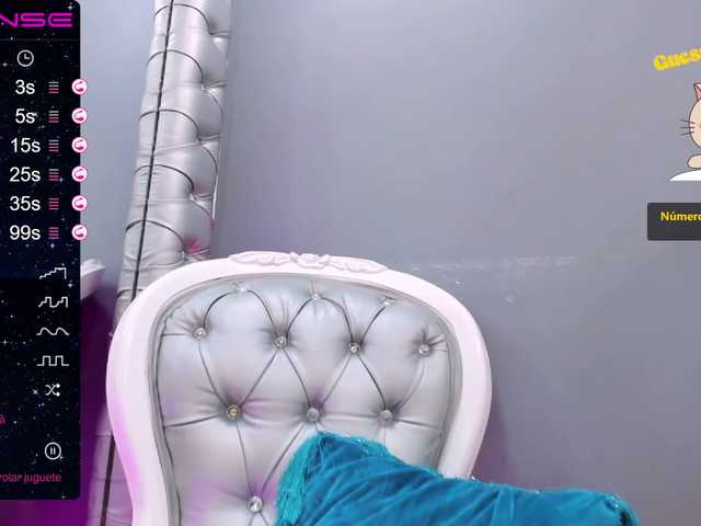 Live sex webcam photo for HannaRomero #272884747