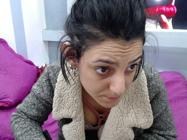 Live sex webcam photo for HannaSnaw #272564027