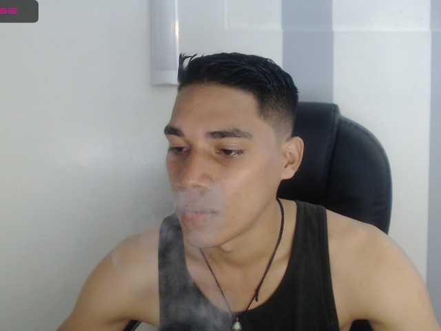 Live sex webcam photo for HannaSnaw #273168825