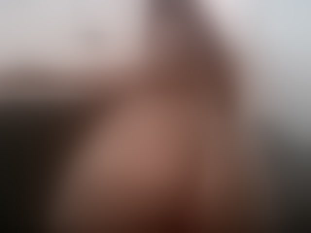 Live sex webcam photo for HannahCox19 #293624257