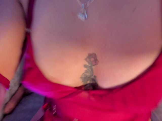 Live sex webcam photo for HannahDavis #290981526