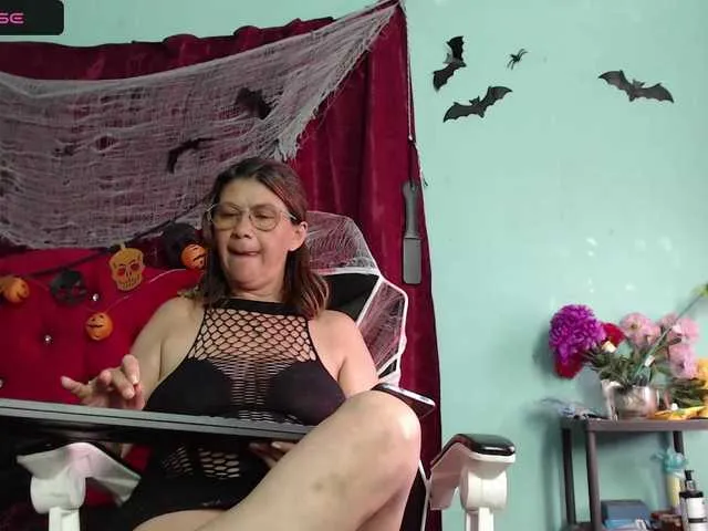 Live sex webcam photo for HannahIguazu #276594524