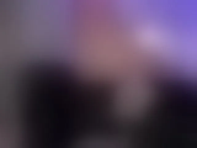 Live sex webcam photo for HannahJames #292677042