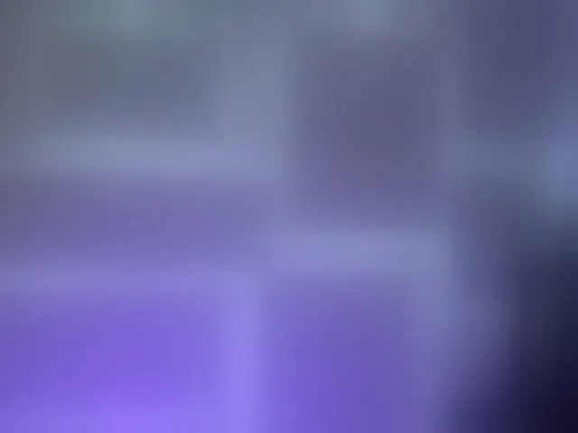 Live sex webcam photo for HannahJames #293156661