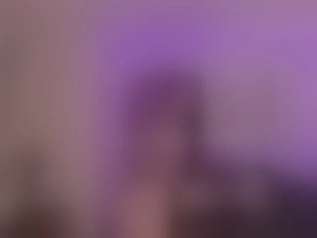 Live sex webcam photo for HannahJames #293780788