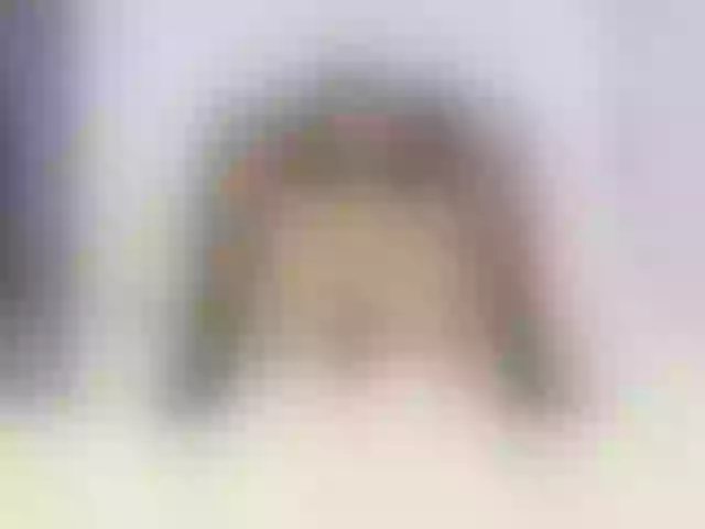 Live sex webcam photo for HannahJoo #271993595