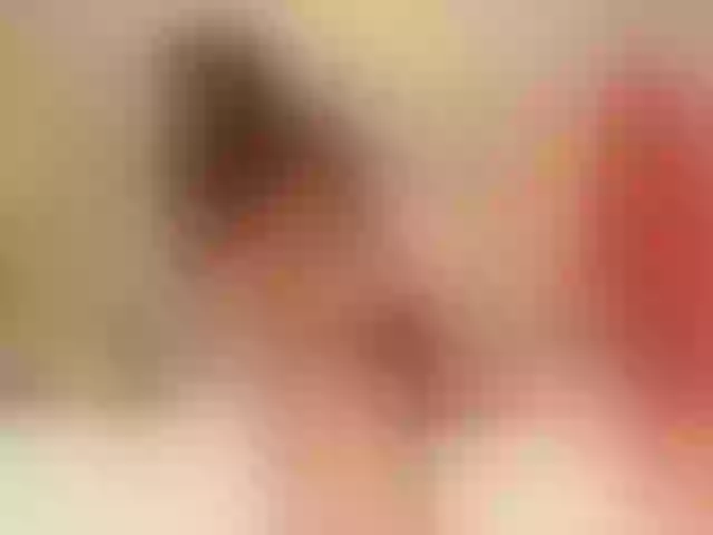 Live sex webcam photo for HannahLens #275556891