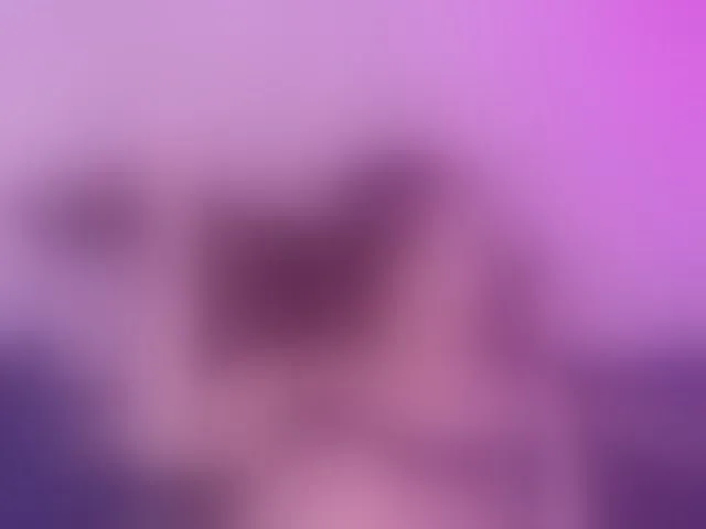 Live sex webcam photo for HannahPrada #293079867