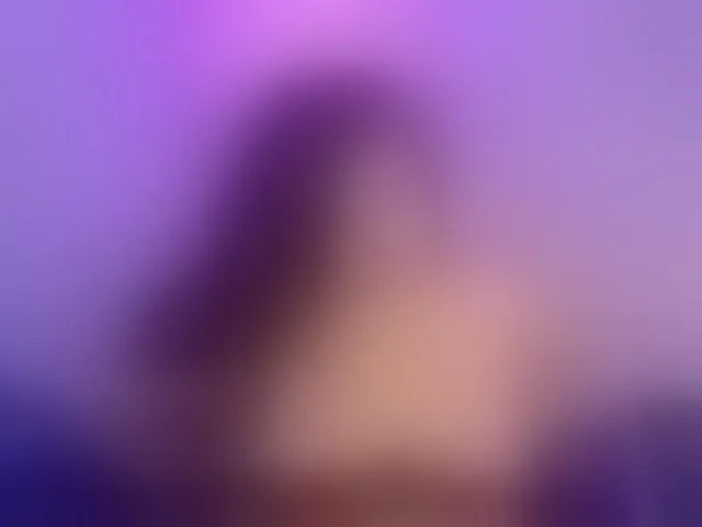 Live sex webcam photo for HannahPrada #293443730