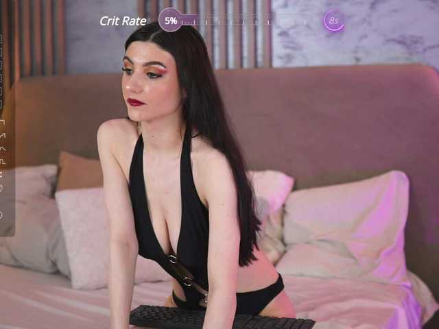 Live sex webcam photo for HannahReynold #277650909