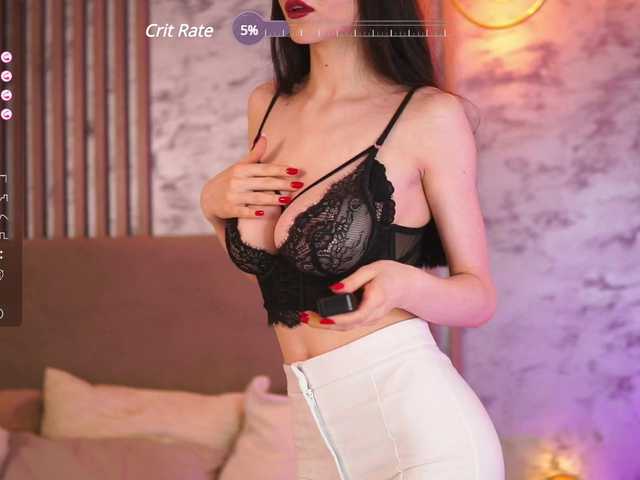 Live sex webcam photo for HannahReynold #277688468