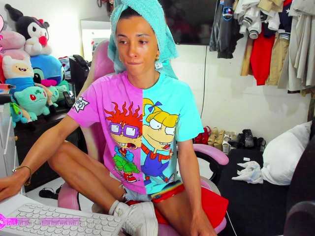 Live sex webcam photo for HannahTight #291760175