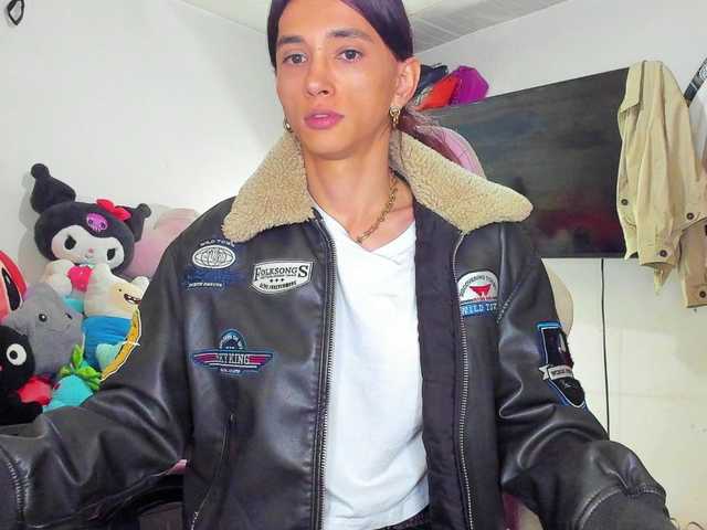 Live sex webcam photo for HannahTight #292091680