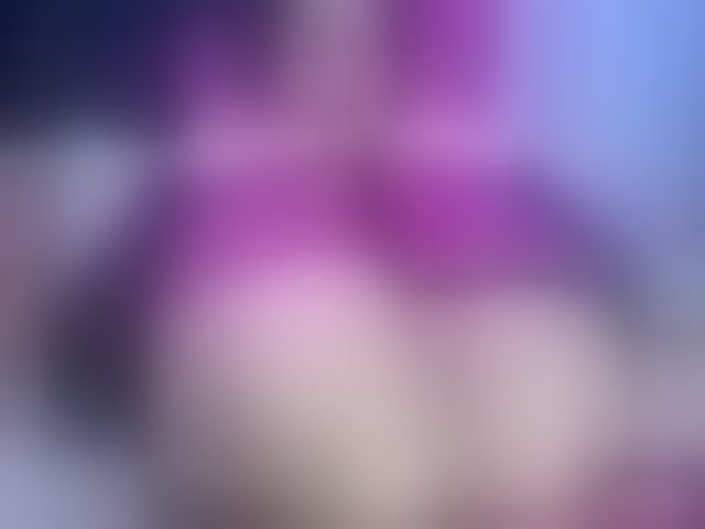 Live sex webcam photo for Hannahot69 #293935678