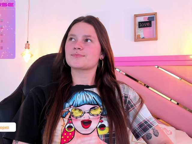 Live sex webcam photo for Hannaloopez #275526072