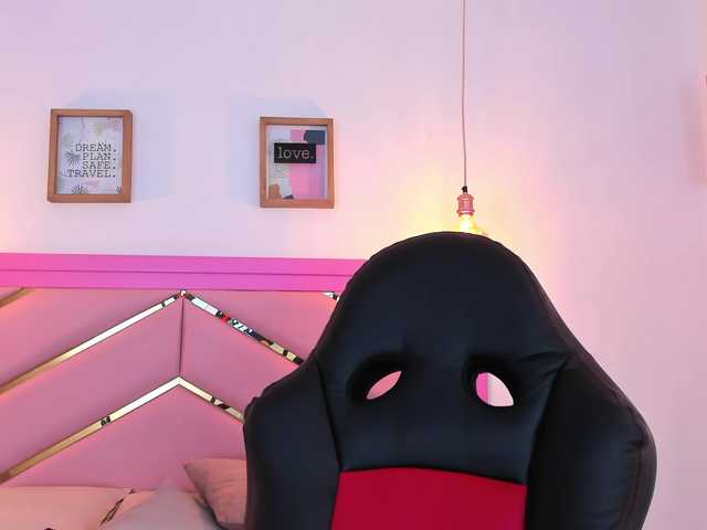 Live sex webcam photo for Hannaloopez #275544834