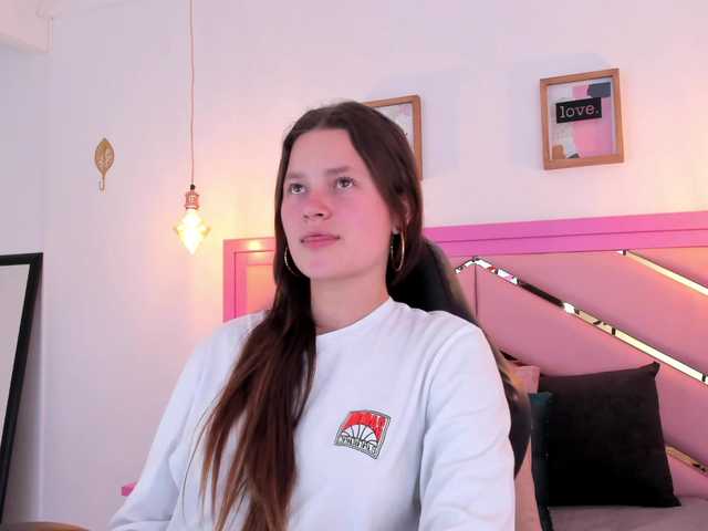 Live sex webcam photo for Hannaloopez #276152843