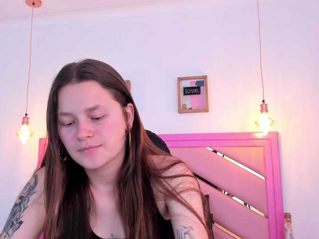 Live sex webcam photo for Hannaloopez #276212621