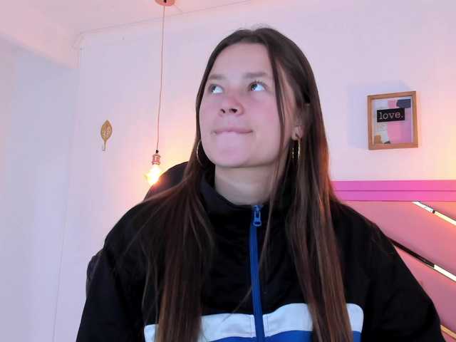 Live sex webcam photo for Hannaloopez #276218373