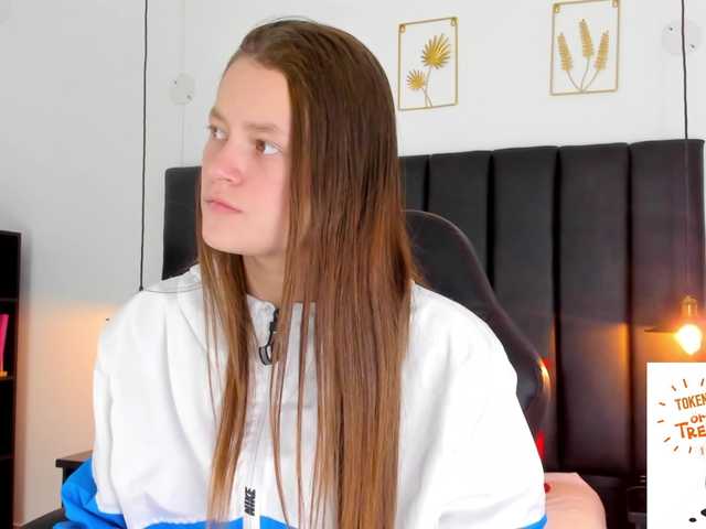 Live sex webcam photo for Hannaloopez #276598287