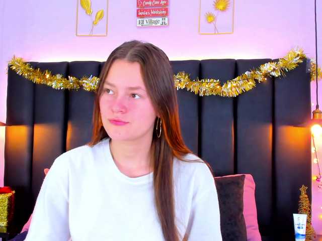 Live sex webcam photo for Hannaloopez #276898536