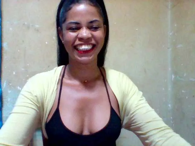 Live sex webcam photo for Hanta11 #291981688
