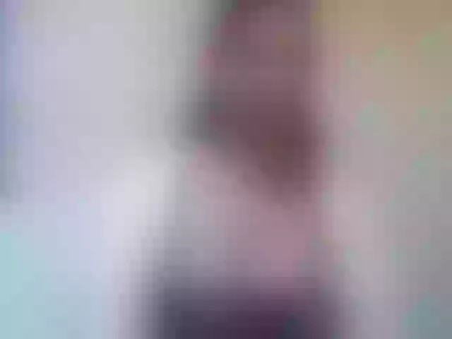 Live sex webcam photo for Hanta11 #292037566