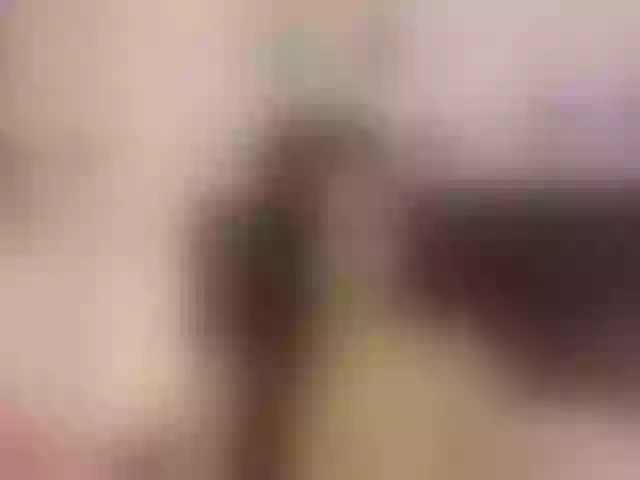 Live sex webcam photo for HappyHolly- #276186294