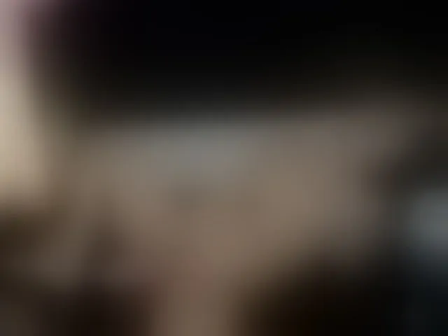 Live sex webcam photo for HappyHolly- #276523823