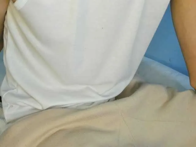 Live sex webcam photo for Hardiin #277887680