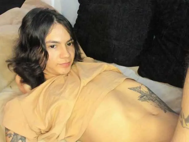 Live sex webcam photo for Hardiin #278197259