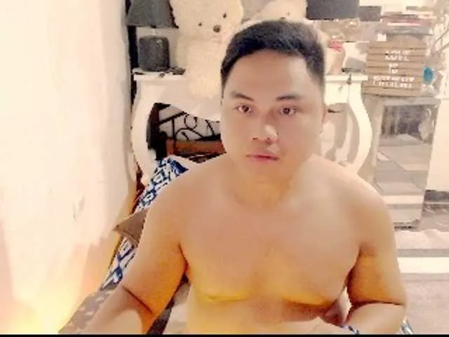 Live sex webcam photo for Hardking69 #291580943