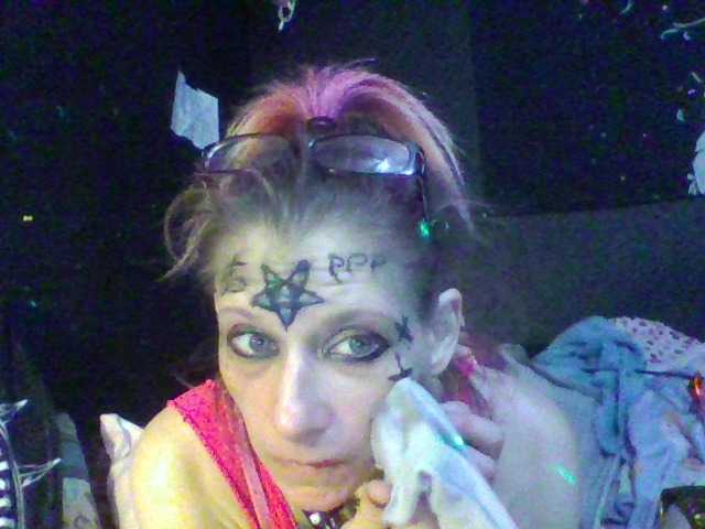 Live sex webcam photo for Harley3sJoker #278299278