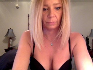 Live sex webcam photo for HarleySummers #191614516