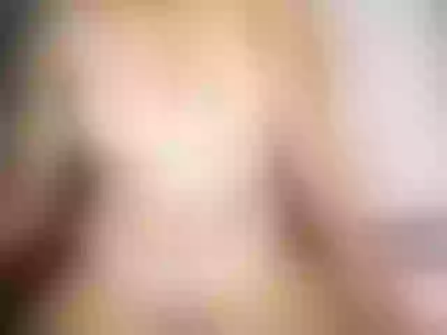 Live sex webcam photo for Harmalie #276635616