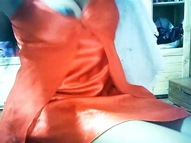 Live sex webcam photo for Harmalie #277155409